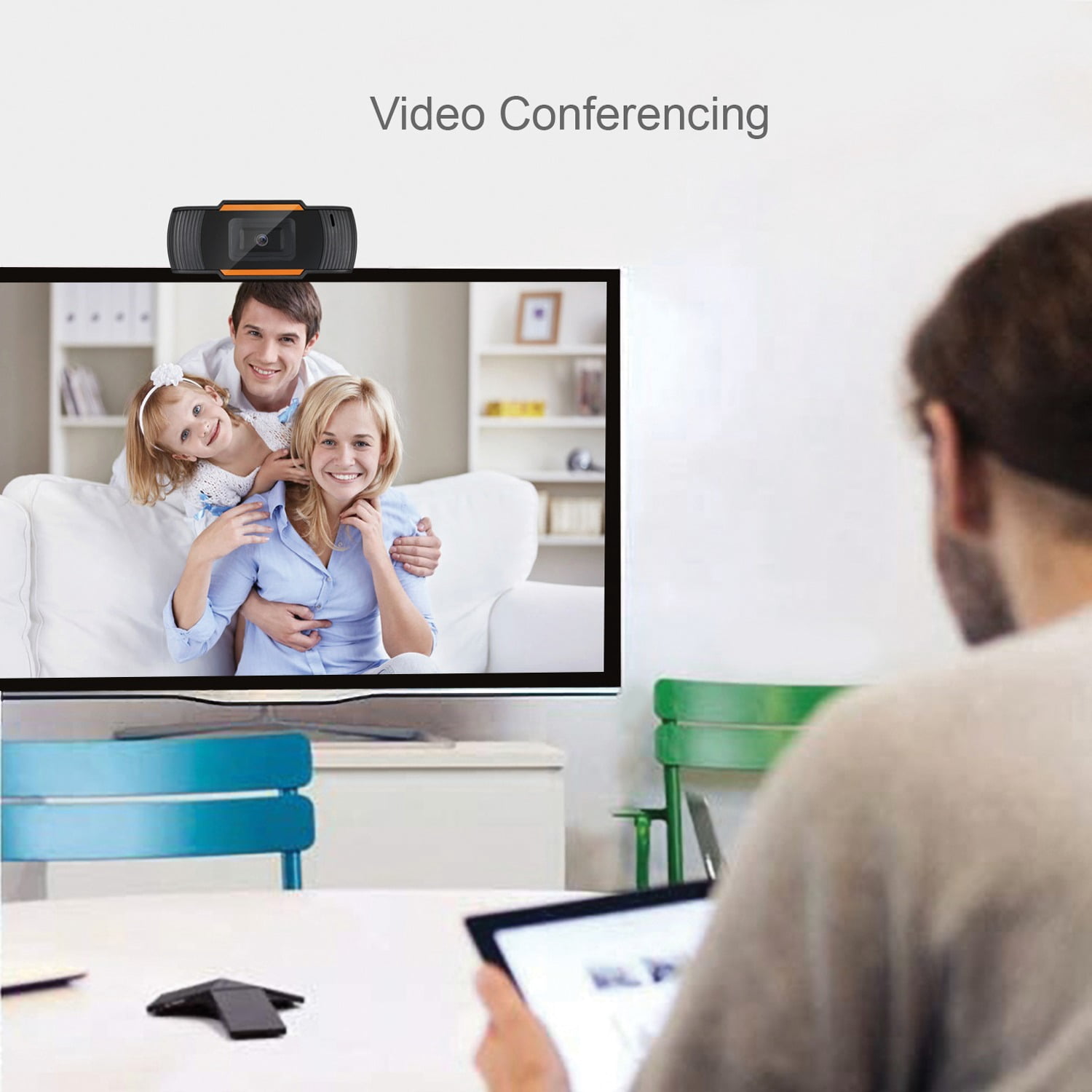 Adesso CyberTrack H2 – 480P HD USB Webcam with Built-in Microphone - Black - USB 2.0