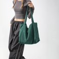 thumbnail image 1 of Bolso de mano de pana para mujer Bolso de hombro Bolso hobo de color sólido con hombro grande (verde), 1 of 7