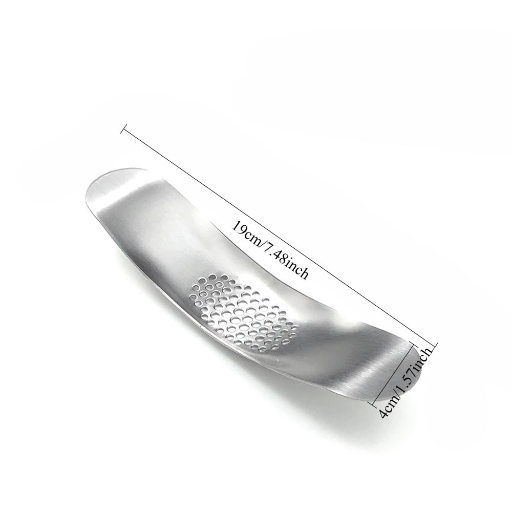 Stainless steel curved manual garlic mincer | Ergonomic design | Boat-shaped grinder | Ideal tool for grinding and mincing garlic