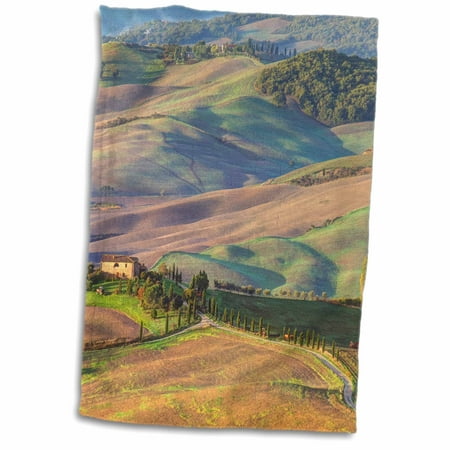 3dRose Italy, Tuscany. Evening light on hill town of Pienza. - Towel, 15 by