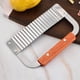 thumbnail image 4 of Cuchillo Cortatata Diente de Lobo Acero Inoxidable | Cortadoras de hoja arrugada con mango de madera 7,32x4,72 pulgadas | Cortadora de verduras multifuncional, fácil de limpiar, preparación, 4 of 6