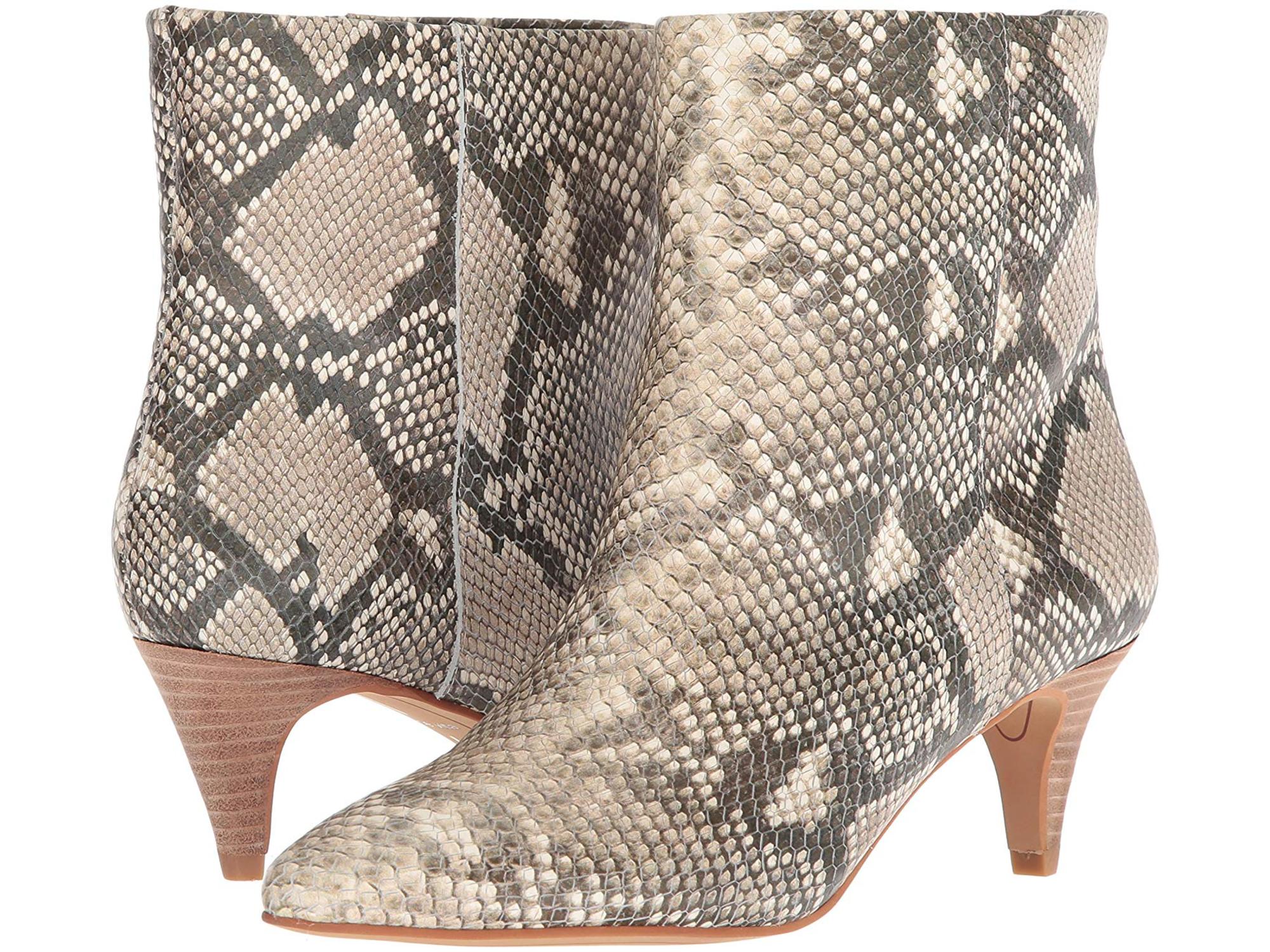 dolce vita deedee kitten heel boot