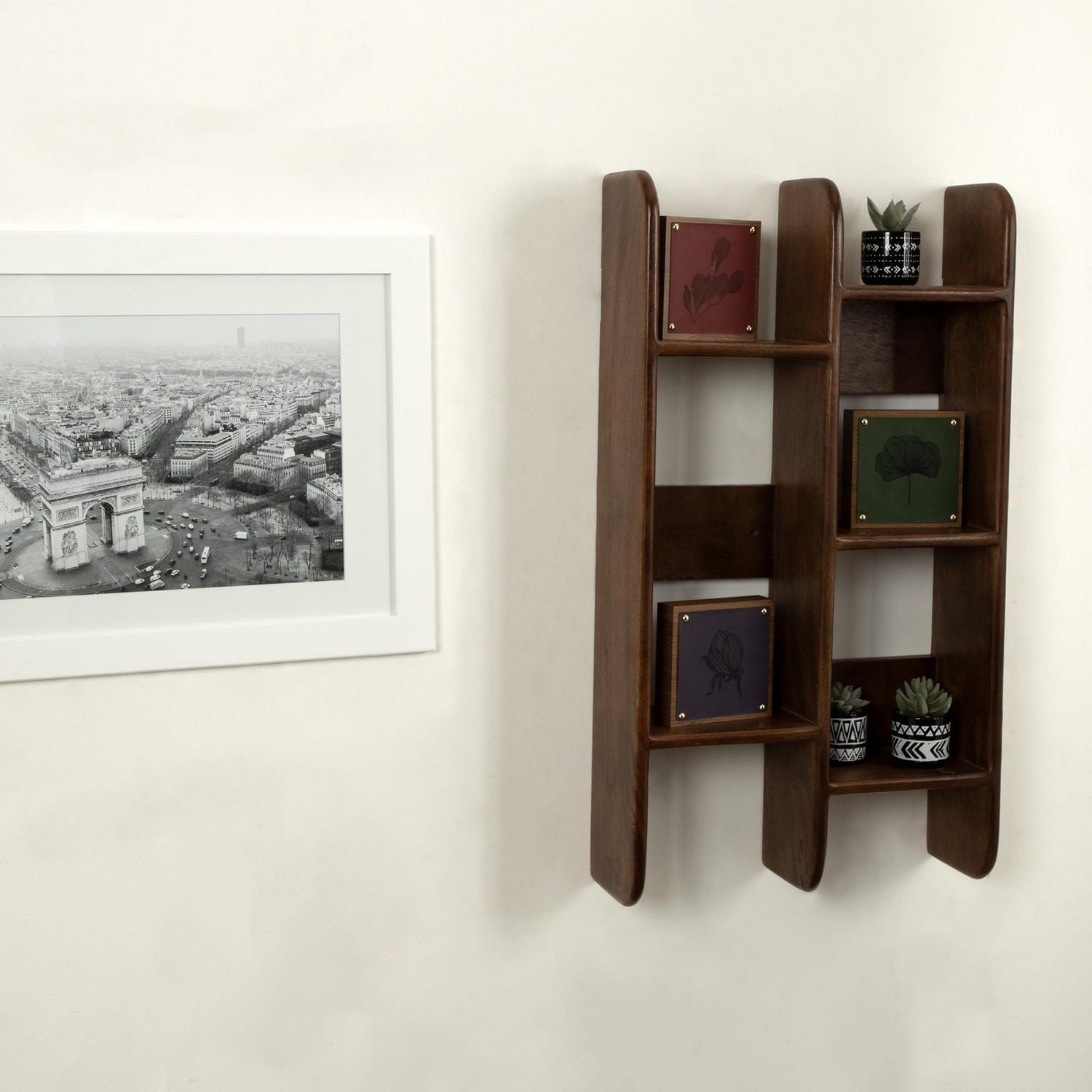 Uniek DesignOvation Cassity Green Box Top Plaque