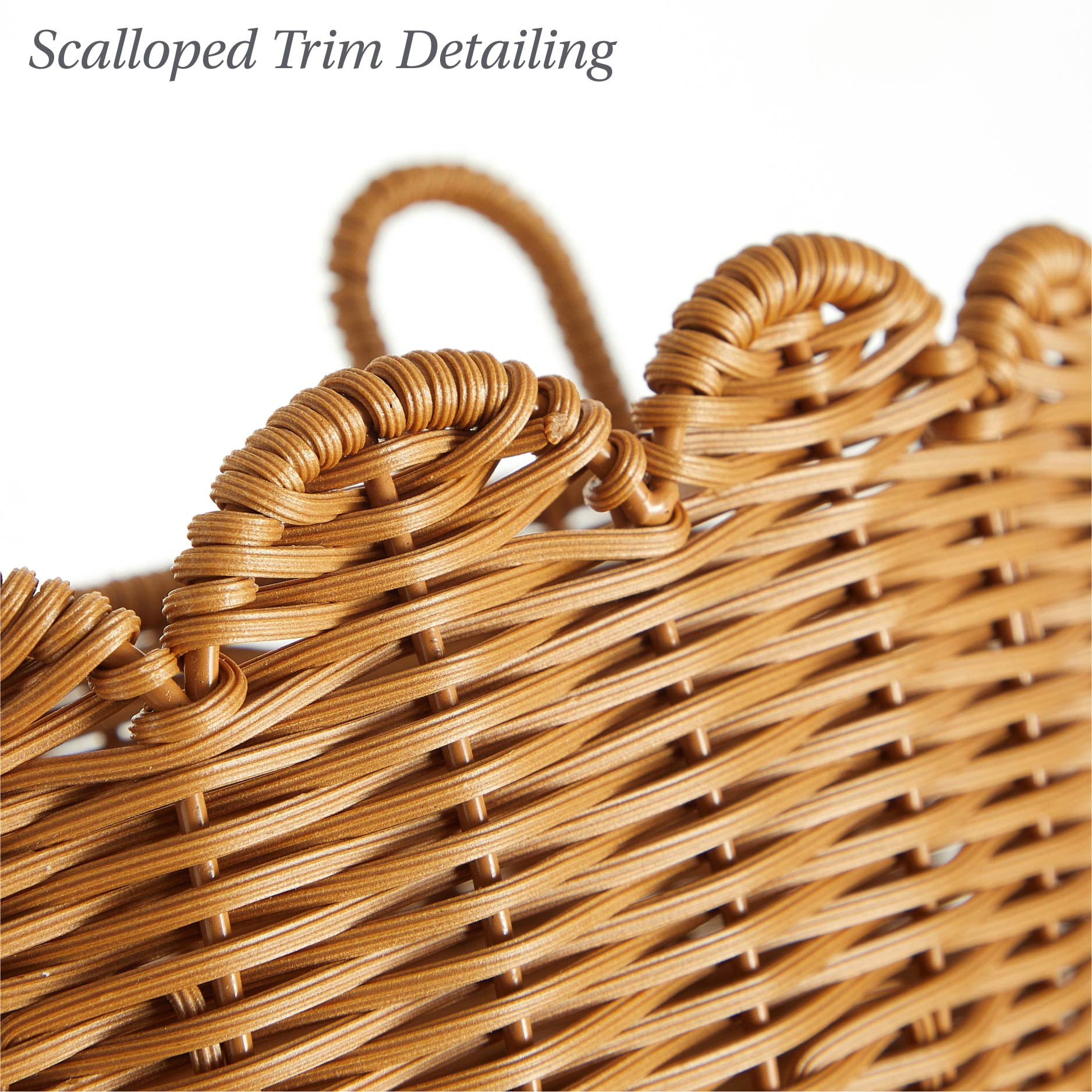 Stylehouse Scalloped Woven Rattan Decorative Wall Hanging Basket