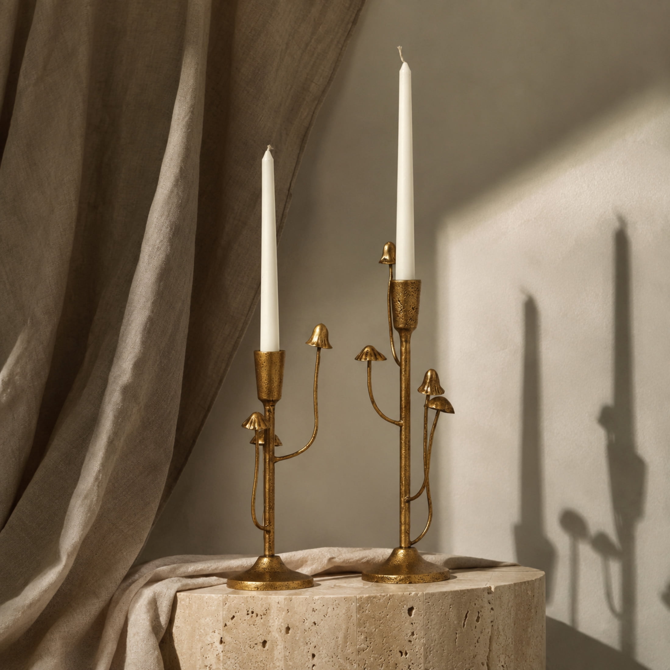 DecMode 2 Candle Gold Metal Abstract Mushroom Inspired Candle Holder, Set of 2