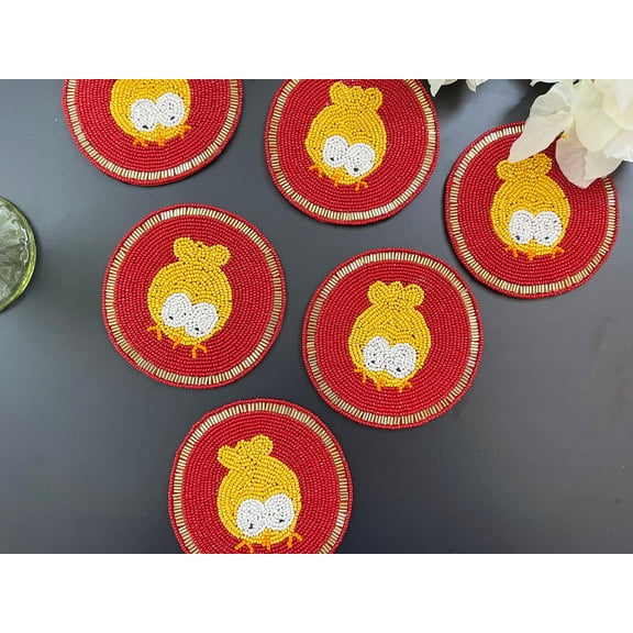 Set of 6 coasters, brood of feeding chickens, beaded drink coasters, gift for her