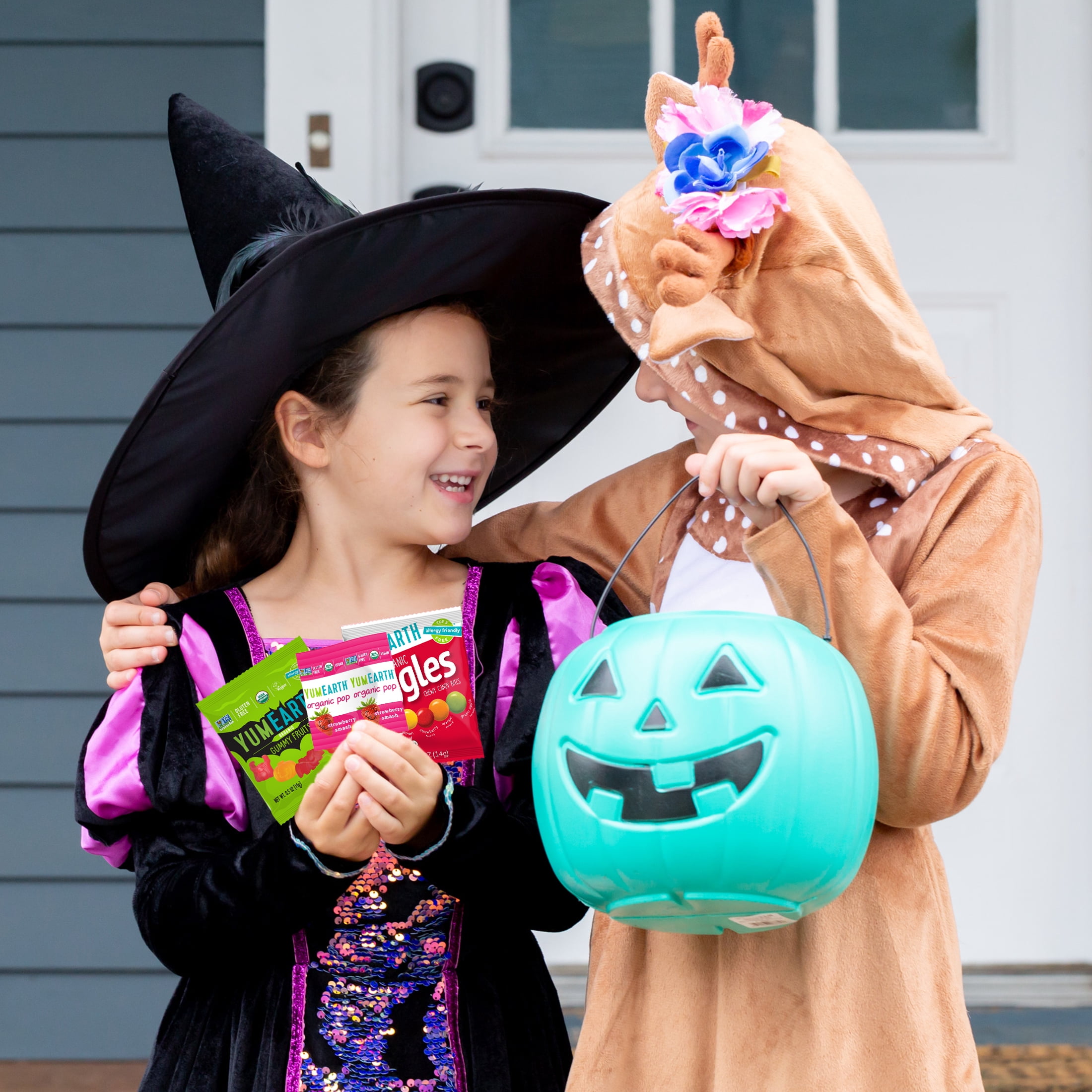 Yumearth Organic Halloween Candy Variety Bag - 50 Count, Allergen-Free Treats