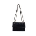 thumbnail image 5 of Bolso de hombro para mujer, versátil, de alta gama, con cadena, sencillo, con forma de cruz diagonal, en relieve, nuevo modelo, para mujer que viaja al trabajo, 5 of 5