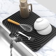 thumbnail image 1 of Tapete de Secado de Platos de Silicón, Escurreplatos de Silicona para Encimeras de Cocina,Escurrepiedras Resistente Al Calor con Escurridor Incorporado,para Cocina,Fregadero,Negro, 1 of 4