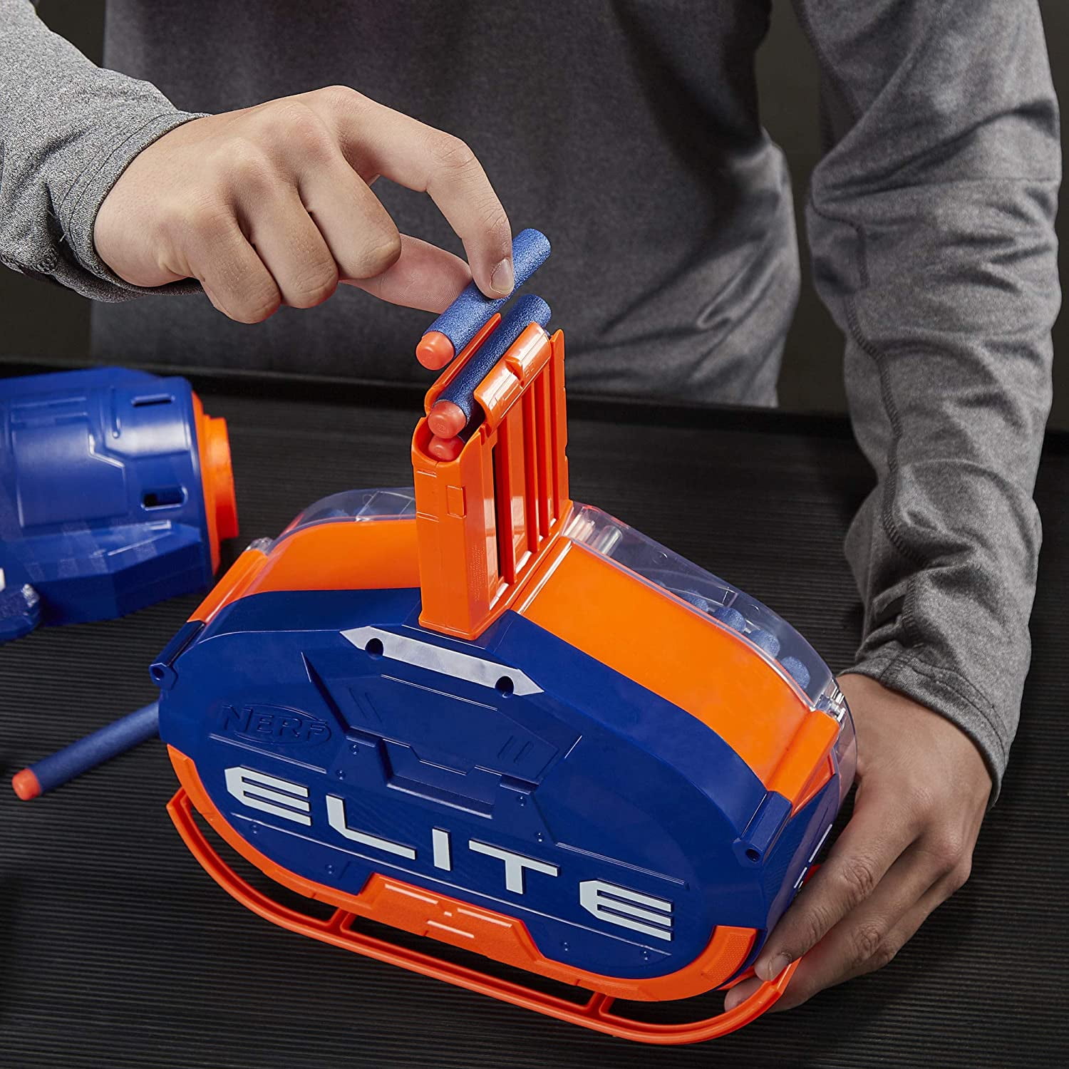 NERF Elite Titan CS-50 Toy Blaster - Fully Motorized, 50-Dart Drum, 50  Official Elite Darts, Spinning Barrel - for Kids, Teens, Adults