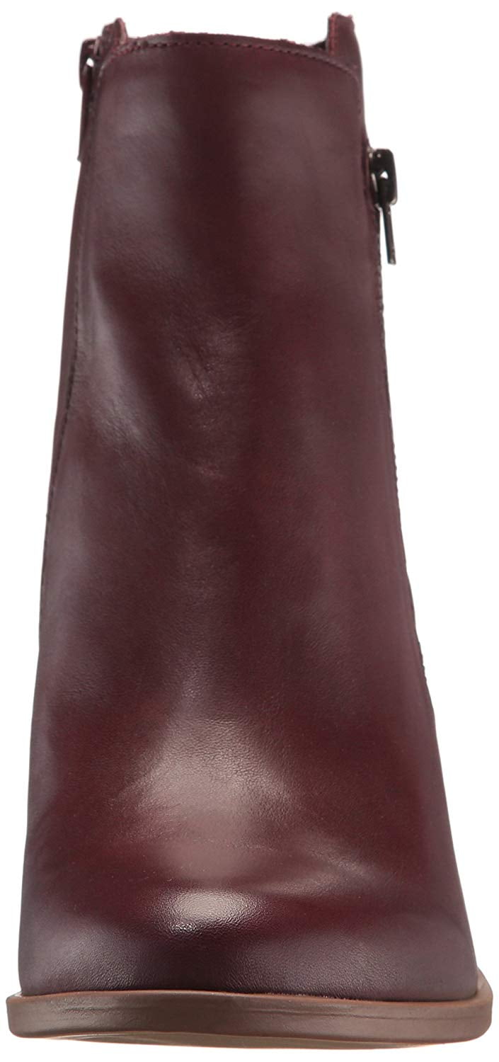 naturalizer kala boot