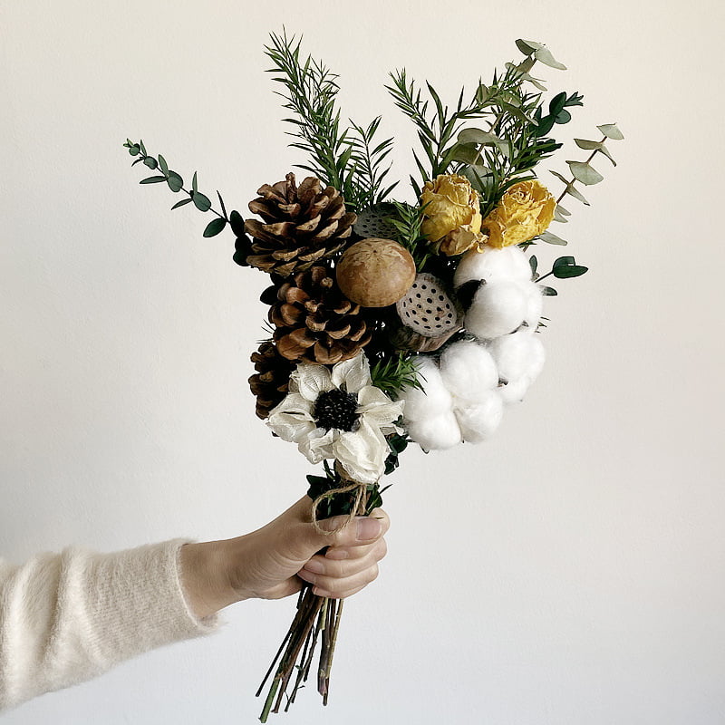 Dried Flower Pine Tree Leaf Bunch Christmas Bouquet Home Floral Decor DIY Craft 