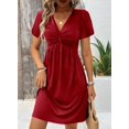 thumbnail image 3 of Vestido Acelit Twist en la parte delantera con cuello en V y manga corta rojo para mujer, 3 of 3