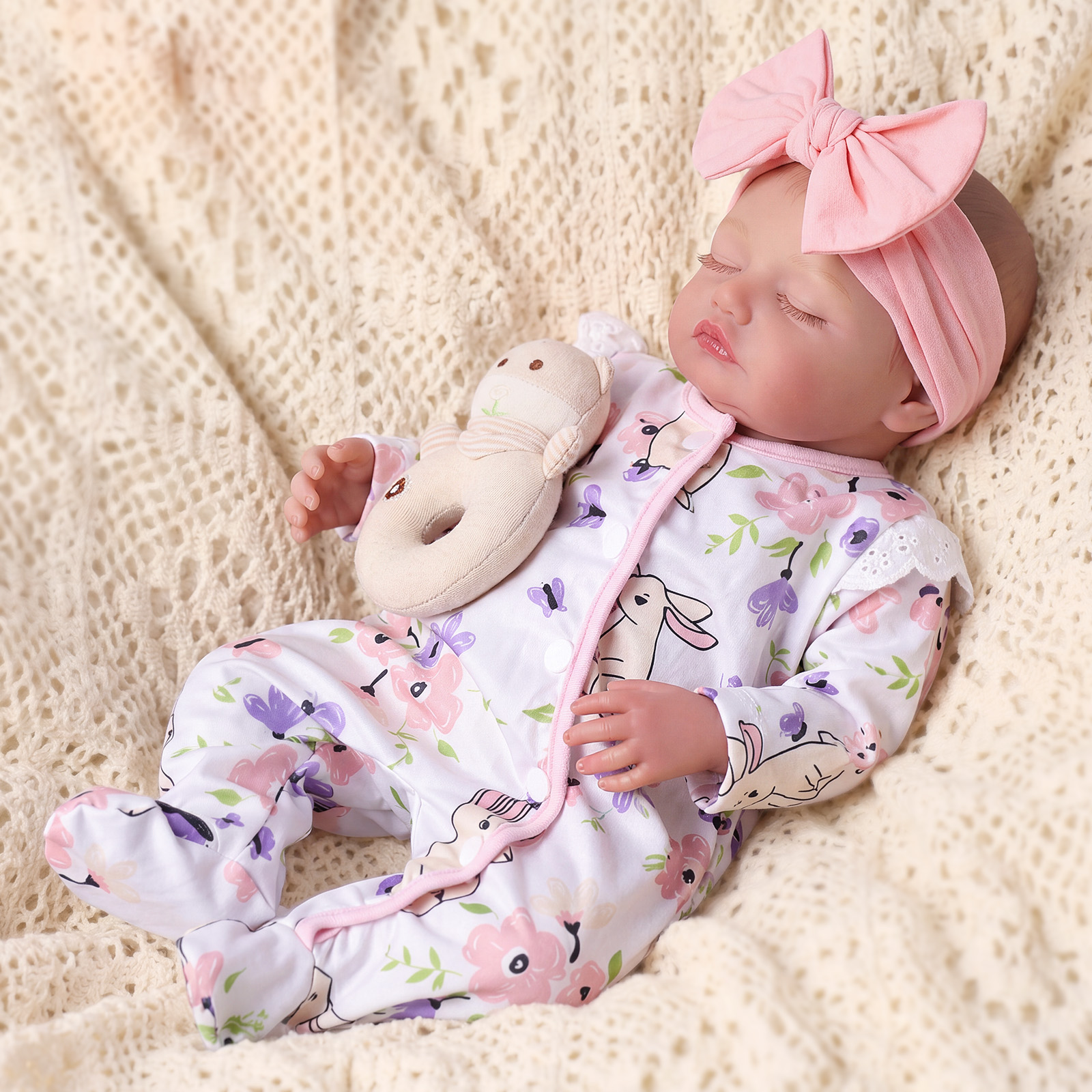 RSG Lifelike Reborn Baby Dolls 20 inch Sleeping Baby Dolls Soft Cloth Body with Accessories Gift Box for Kids Age 3+