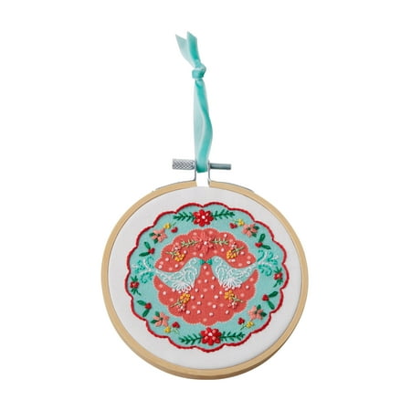 The Pioneer Woman Mazie Medallion Embroidery Ornament Kit