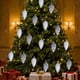 thumbnail image 4 of Juego de adornos para árboles de Navidad 8pcs 9cm Colgantes de bolas de plástico | Decoraciones colgantes irrompibles | Clásico Navideño Rojo Oro Plata | Adornos ligeros Easy-Hang | Ideal para, 4 of 6