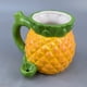 thumbnail image 2 of Taza de cerámica con forma de piña 535ml, 2 of 2