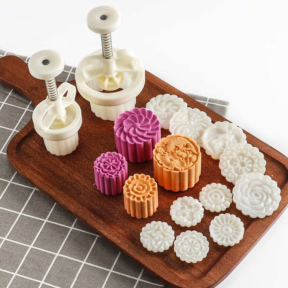 VOVOV Mid-Autumn Festival Hand-Pressure Moon Cake Mould With 12 Pcs Mode Pattern For 4 Sets 