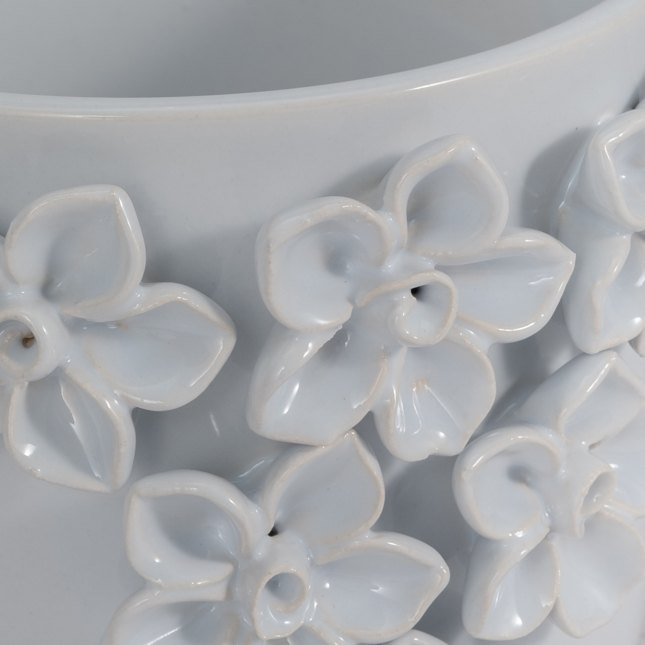 Ceramic Floral Planter for Home Decor - Decorative Flower Pot for Outdoor and Indoor Plant Styling - Ideal Plant Pot for Entryway Table, Patio Display, and Living Room Decor - 6", White