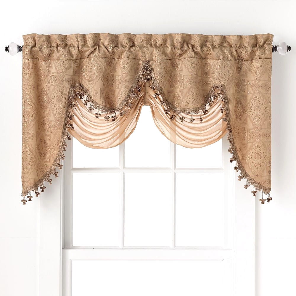 GoodGram Ultra Elegant Clipped Jacquard Fringed Window
