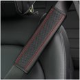 thumbnail image 2 of Accesorios de cuero de PU para el cinturón de seguridad del automóvil Funda de seguridad para el hombro Protección transpirable Almohadilla acolchada para el cinturón de seguridad Accesorios para el i, 2 of 5