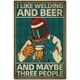 thumbnail image 1 of Letrero de metal con texto "Me gusta la soldadura y la cerveza", divertido letrero de hojalata para bar, letrero de hojalata vintage, póster de metal retro para bares, pub, sala de juegos, sala de, 1 of 8