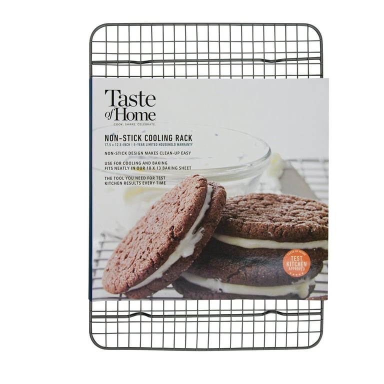 Taste of Home 18x13-Inch Baking Sheet with 17.5x12.5-Inch Non-Stick Cooling Rack