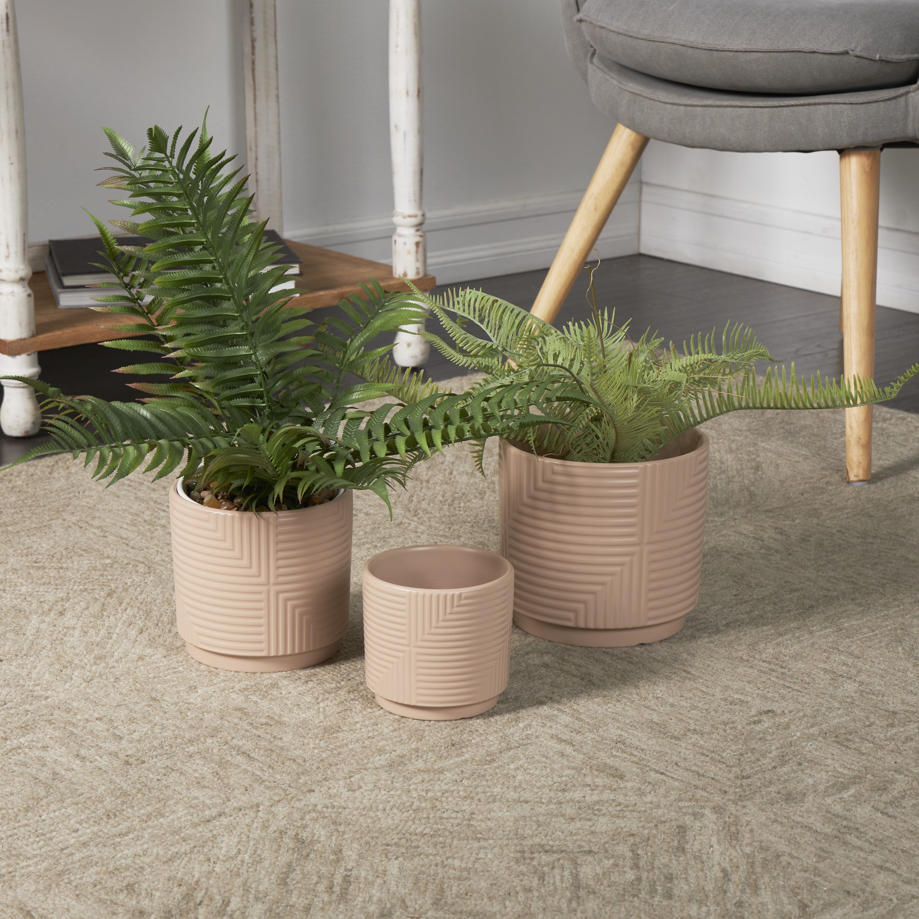 DecMode 7", 6", 5"W Pink Ceramic Geometric Planter with Layered Square Shaped Grooves (3 Count)