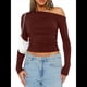 thumbnail image 1 of Blusa Informal de Larga con Cuello y Hombros Descubiertos para Mujer, Ajustada, para Salir, Estilo Y2K Vino Tinto S, 1 of 7