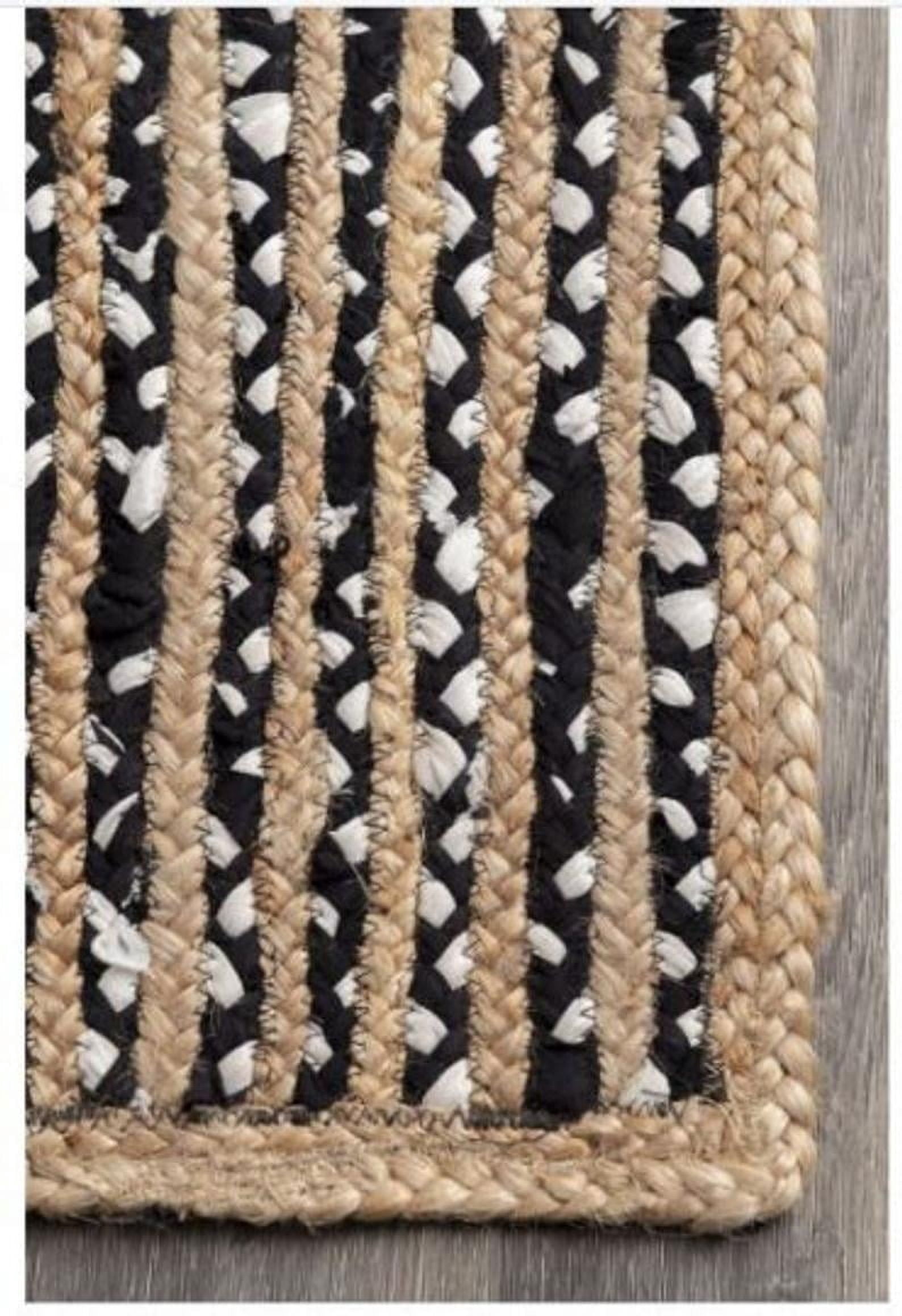 Indian Handmade Braided Black & White Cotton with Natural Jute Area Rugs , Floor Decor Carpet Size 4 x 6 Feet ( 120 cm x 180 cm )