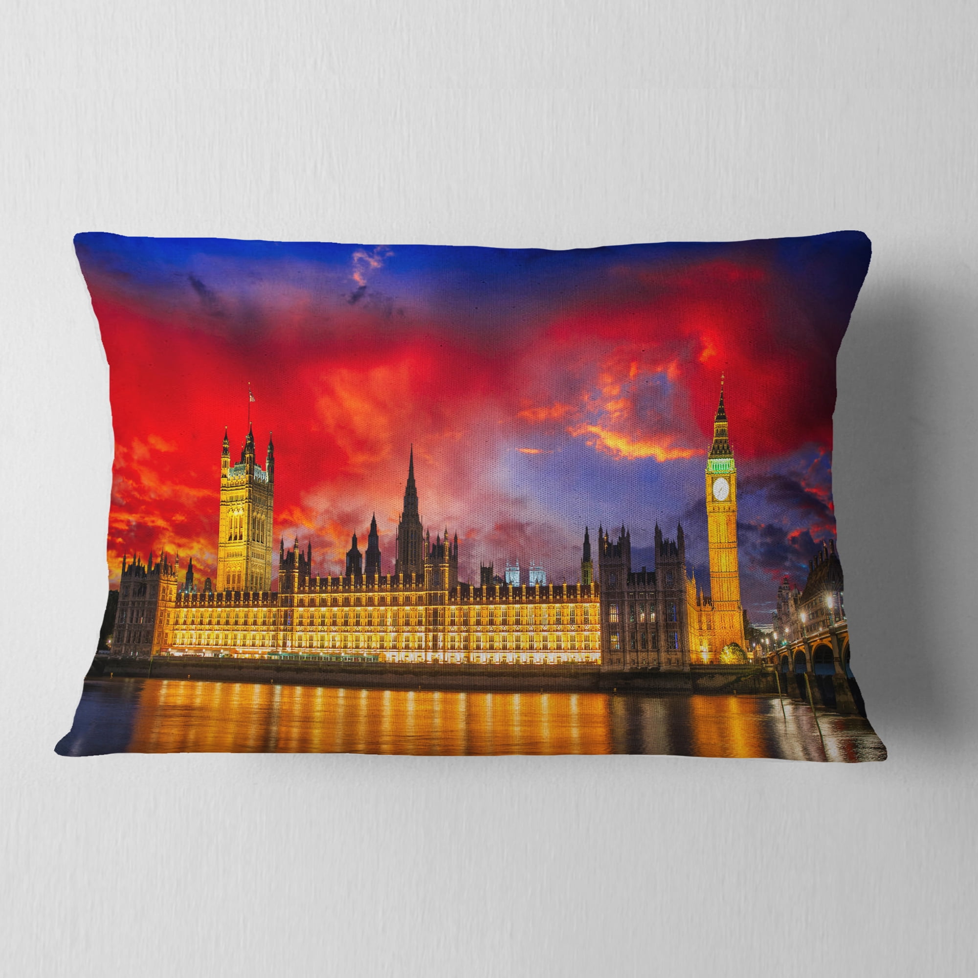 Designart House of Parliament at River Thames - Modern Cityscape Throw Pillow - 12x20