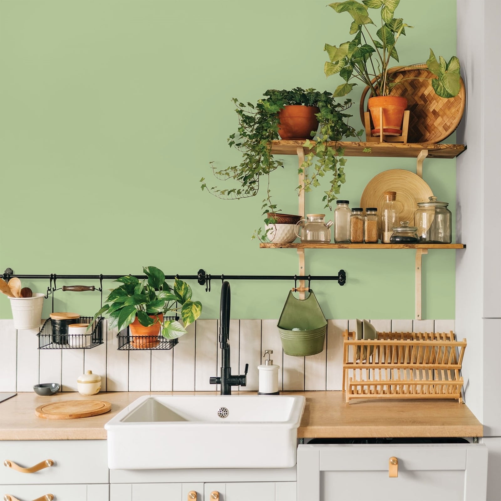 Glidden Glidden Kitchen Bath and Laundry Harmonious / Green, Eggshell Interior Paint with Primer, 1 Gallon