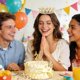 thumbnail image 3 of Topper para pastel SUTROMA Corona Feliz Cumpleaños Princesa Dorado y Blanco, 3 of 7