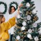 thumbnail image 1 of Noticias Producto Decoración navideña Traje Bola navideña Lentejuelas PE Bola de forma especial Colgante para árbol de Navidad Bola mixta, 1 of 5