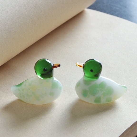 2pcs Mini Glass Mallard Figurines Collectible Art Glass Animal Miniature Figurines Showpiece Ornament,Green