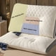 thumbnail image 5 of Almohada de calidad hotelera con núcleo suave y firme, ideal para quienes duermen boca arriba o boca abajo, fabricada con tela amigable., 5 of 6