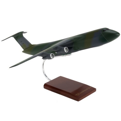 Easy Model 172 Scale F4U-1D Corsair VMF-511 USS Block Island 1945 Model Kit Mastercraft Collection 0080957202801