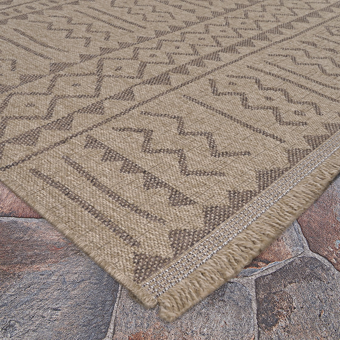 Couristan Naturalistic Moroccan Indoor/ Outdoor Area Rug, Natural-Brown, 2'7" x 9'10" Runner