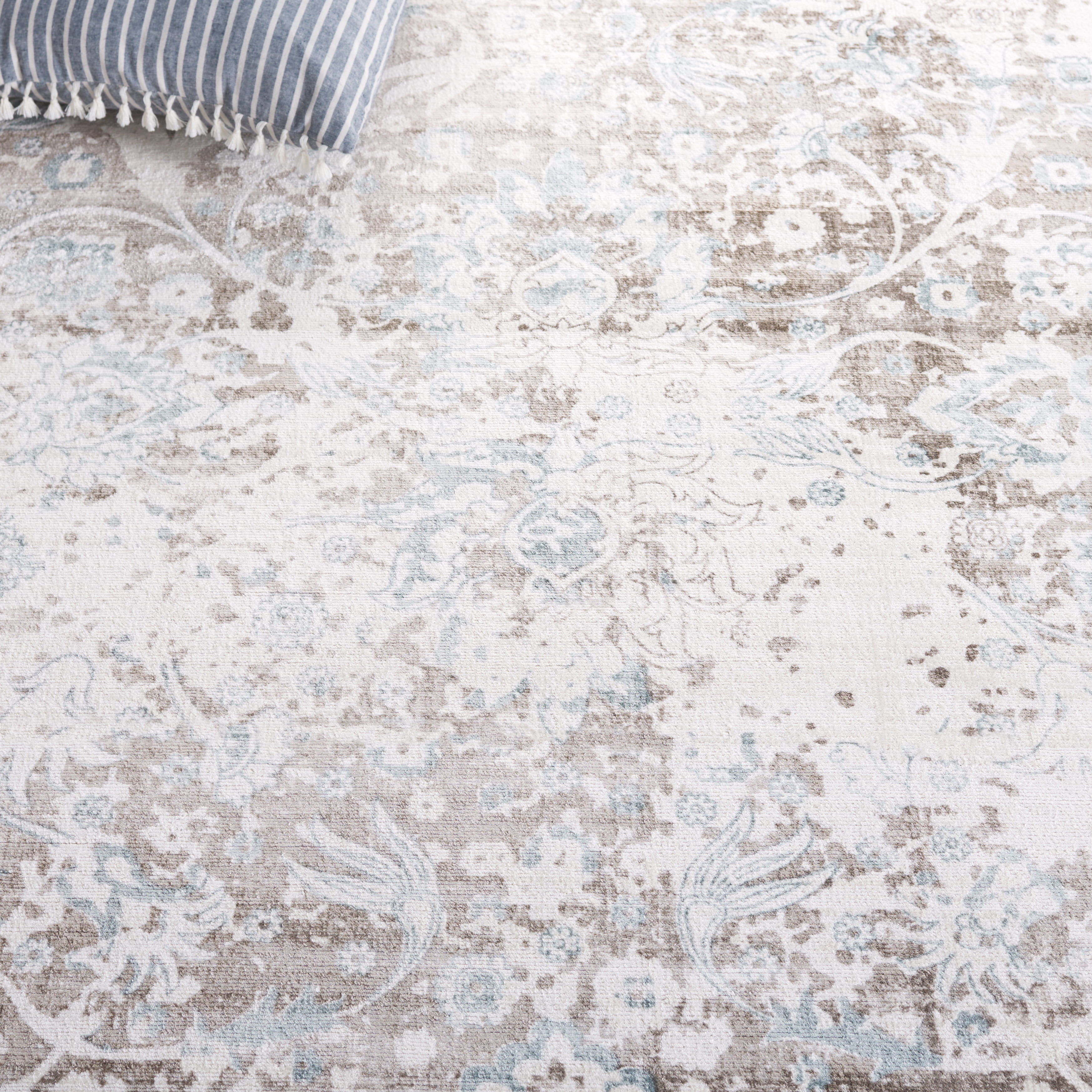 SAFAVIEH Mirage Linden Floral Area Rug, Blue/Charcoal, 8' x 10'