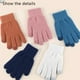 thumbnail image 3 of Guantes de invierno para hombre y mujer con pantalla táctil, guantes de punto cálidos para mensajes de texto, 3 of 5
