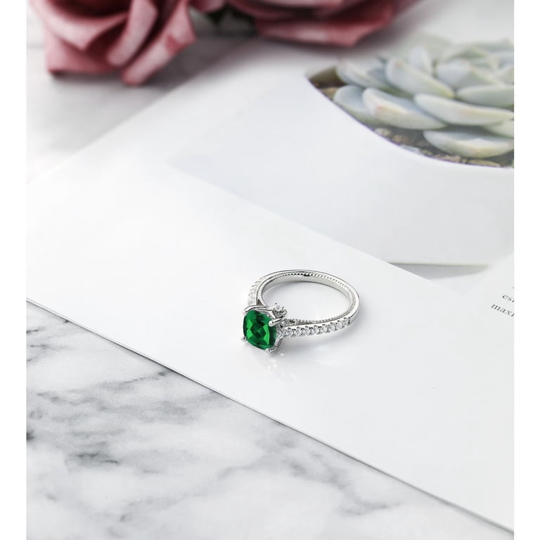 Gem Stone King 0.95 Ct Green Simulated Emerald & Sapphire Ring | 925 Sterling Silver (Size 7)