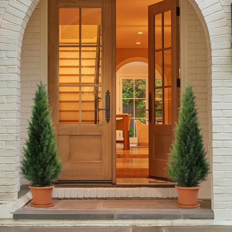 Plastic Tree door Adoreセット売り Artificial Cedar Tree 2 Pack 4 ft Outdoor Artificial Topiary