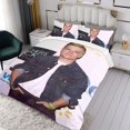 thumbnail image 3 of Josh Hutcherson Conjunto de sábanas temático, trío de piezas, cómodo y amigable con la piel, diseño único, regalo de decoración para el hogar para familiares, amigos y fans, 90 cm * 190 cm, 3 of 6