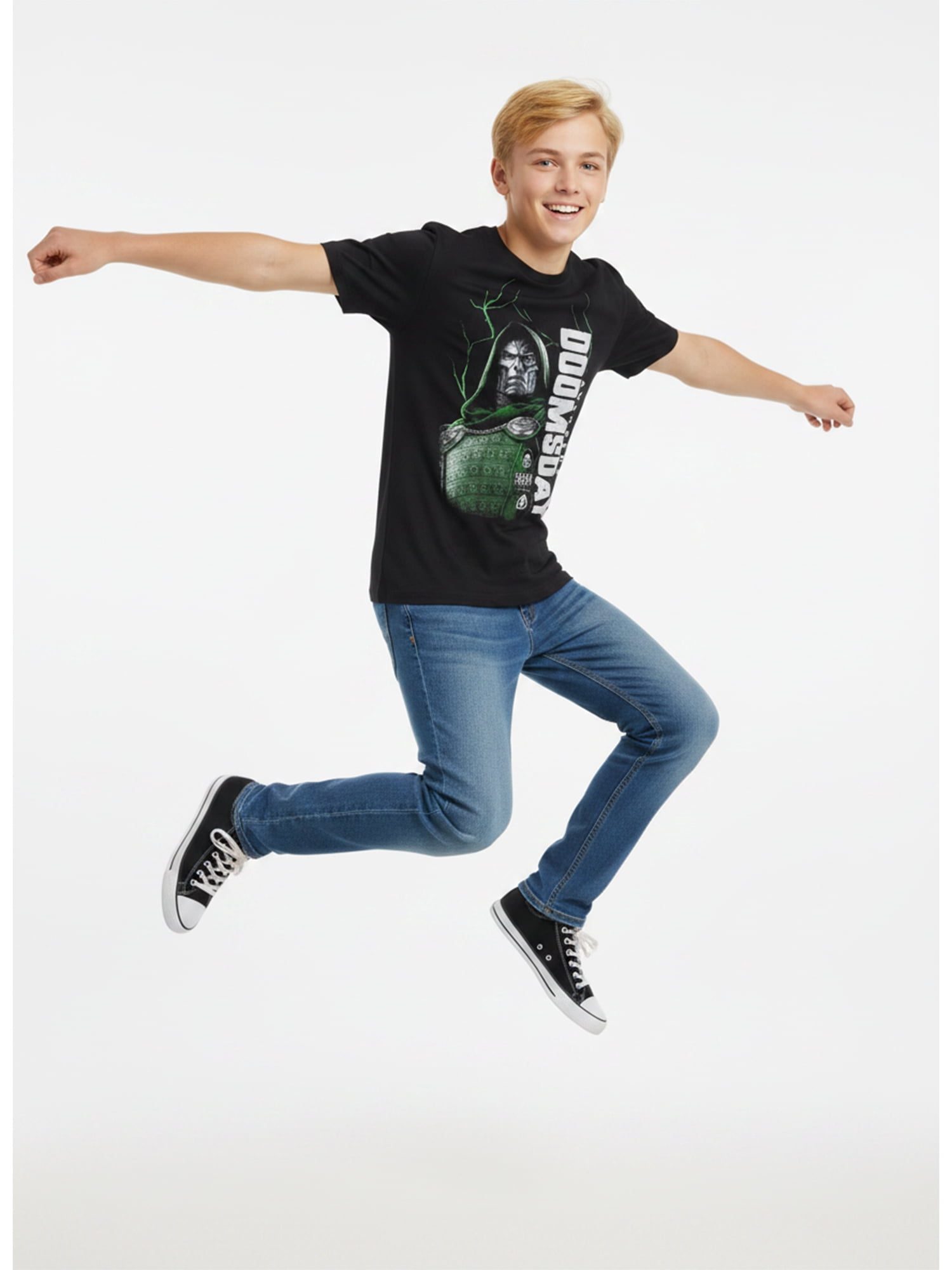 Marvel Doctor Doom, Boys' Graphic Tee with Short Sleeves, Doomsday Lightning, Sizes XS (4/5)–XXL(18)