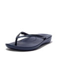 thumbnail image 1 of Chanclas FitFlop iQushion ergonómicas para mujer, color azul, talla 6, 1 of 8