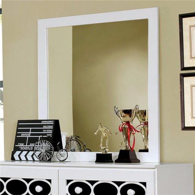 Benzara BM166082 36 x 32.75 x 0.75 in. Square Frame Mirror, White