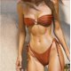 thumbnail image 1 of Traje de baño dividido de color sólido Traje de baño de mujer Bikini sin tirantes Bikini Diseño de color puro, 1 of 5