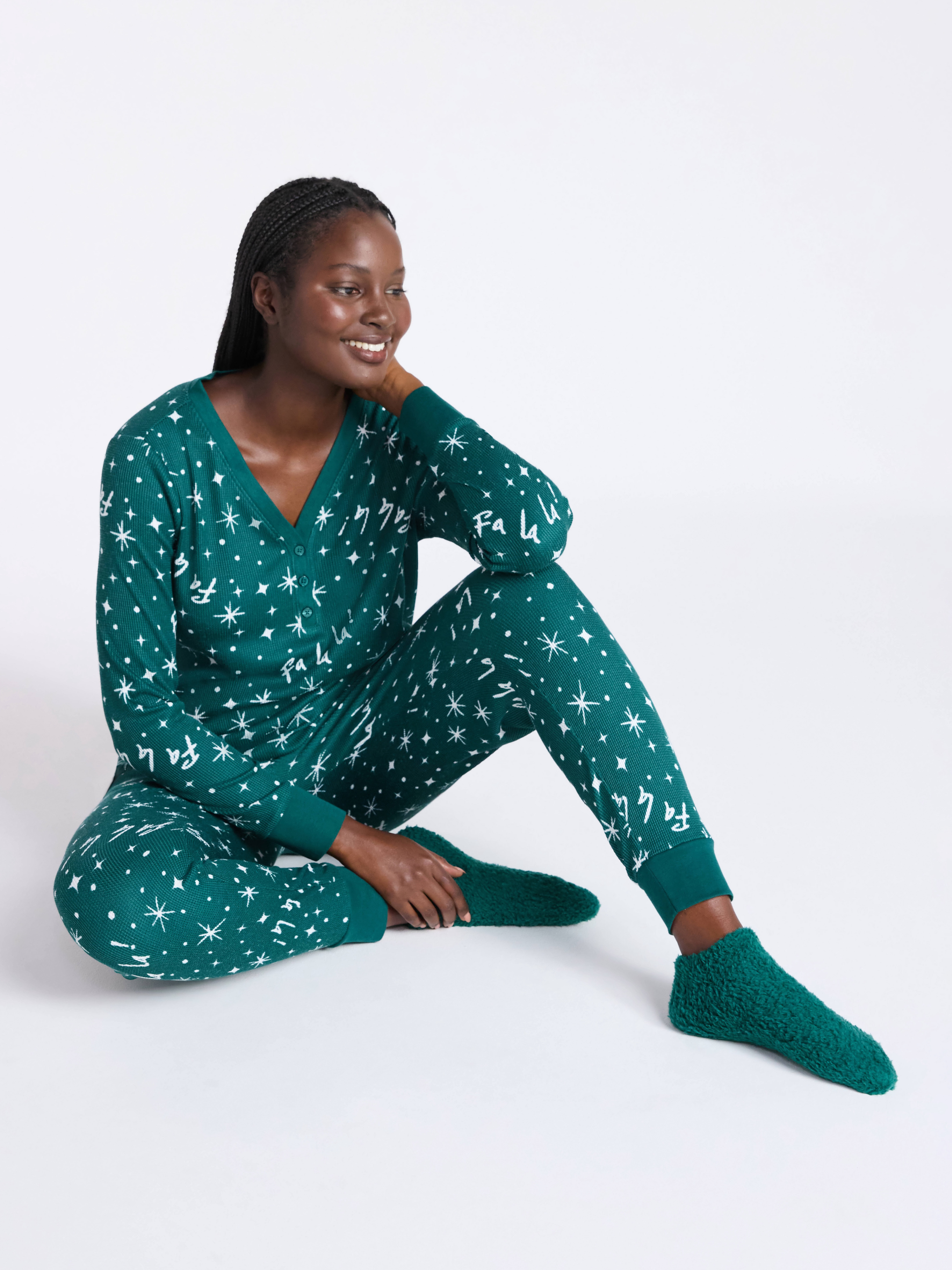 Joyspun Women's Waffle Knit Henley Sleep Top, Joggers and Socks Pajama Set, 3-Piece, Sizes XS-3X