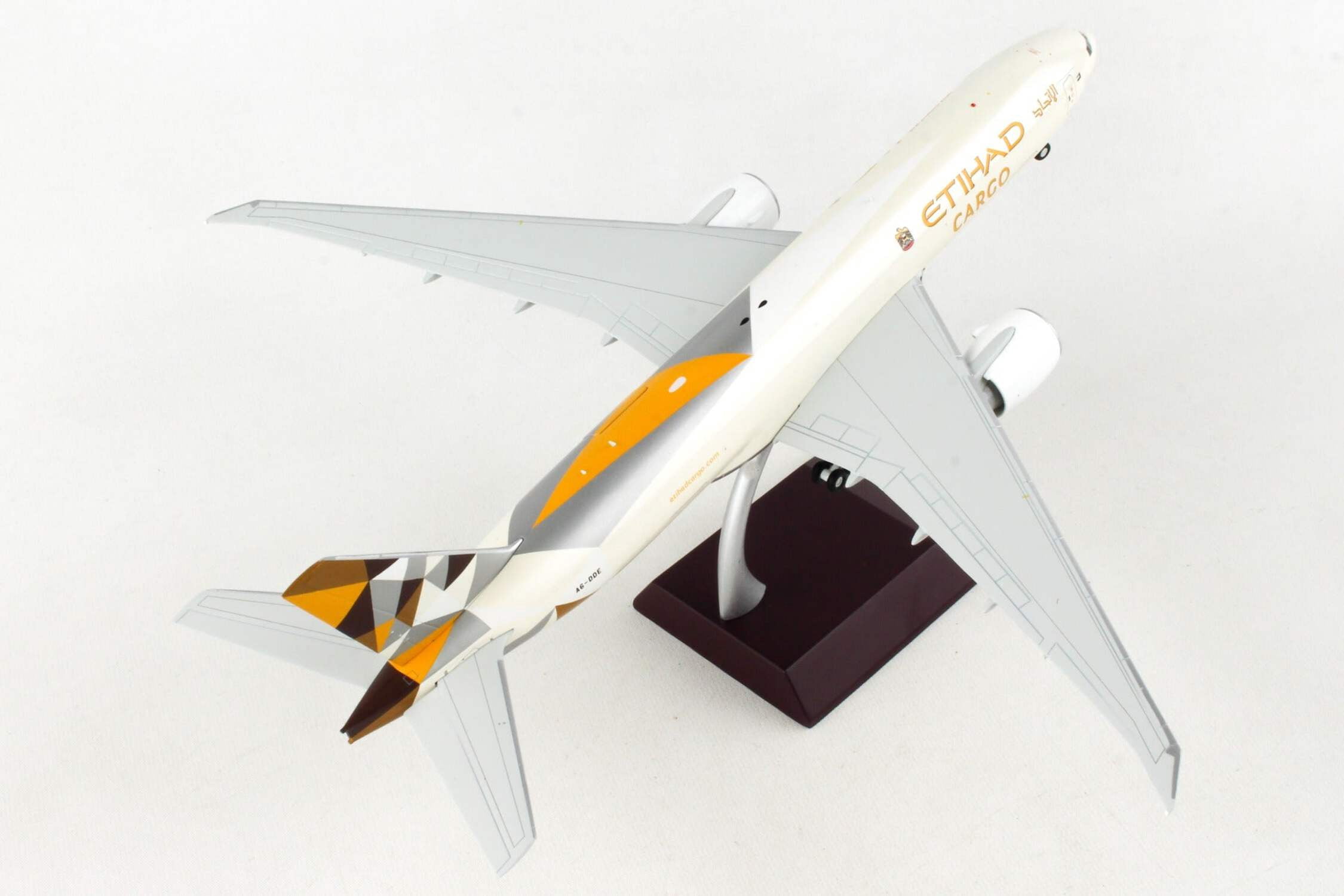 Boeing 777F Commercial Aircraft "Etihad Airways Cargo" Beige with Tail Graphics 1/200 Diecast Model Airplane by GeminiJets