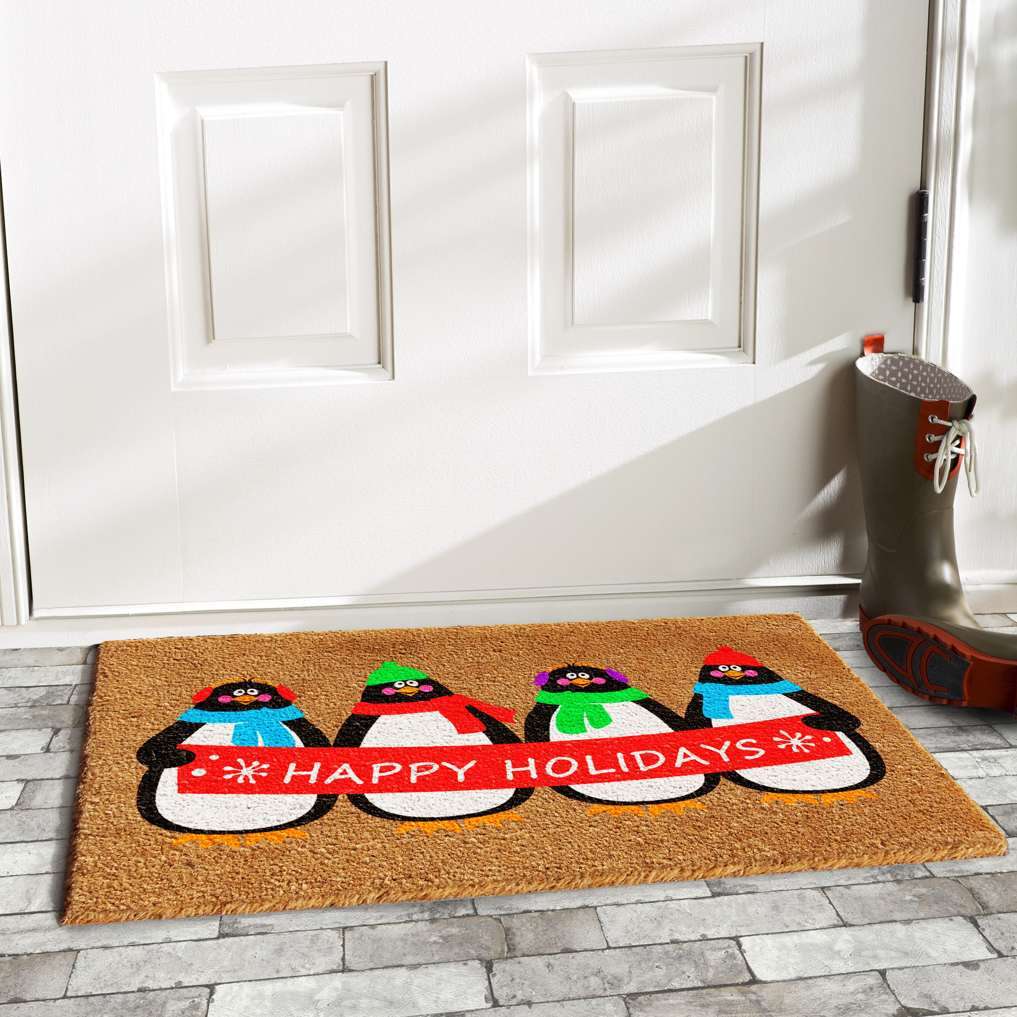 Calloway Mills Holiday Penguines Outdoor Doormat